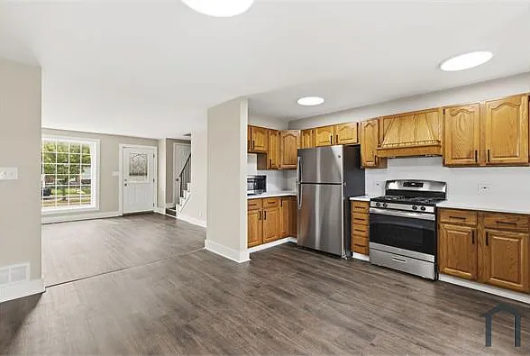 7944 Saint Monica Dr — Photo 6