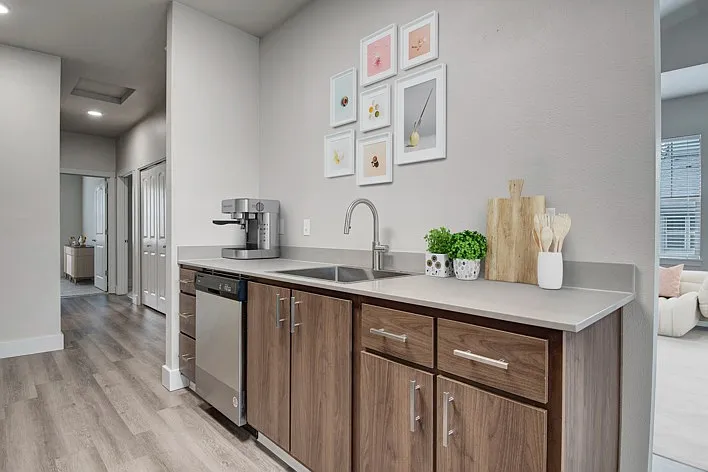 River Ridge Apartments — Photo 53