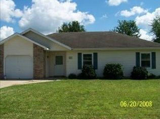 340 E Parkview St, Bolivar, MO 65613