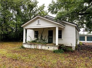 711 Ila Rd, Commerce, GA 30529