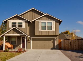 934 SW 25th Ln, Redmond, OR 97756