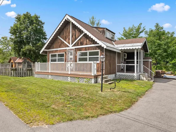18 Corbin Avenue, Gorham, NH 03581
