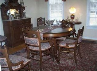 321 Commodore Dr, Hampton, VA 23669