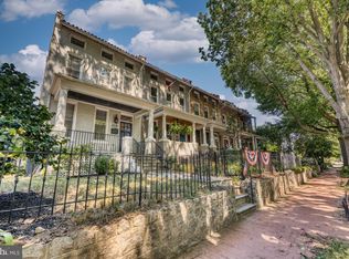 219 14th St SE, Washington, DC 20003