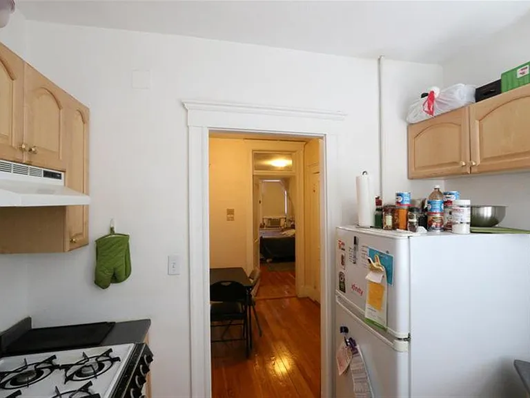 333 Harvard St #2 — Photo 8