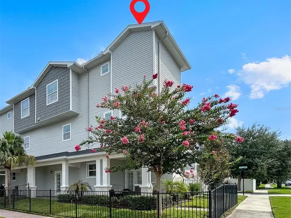 510 Douglas Pl, Dunedin, FL 34698