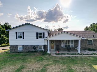 5487 Irvine Rd, Winchester, KY 40391