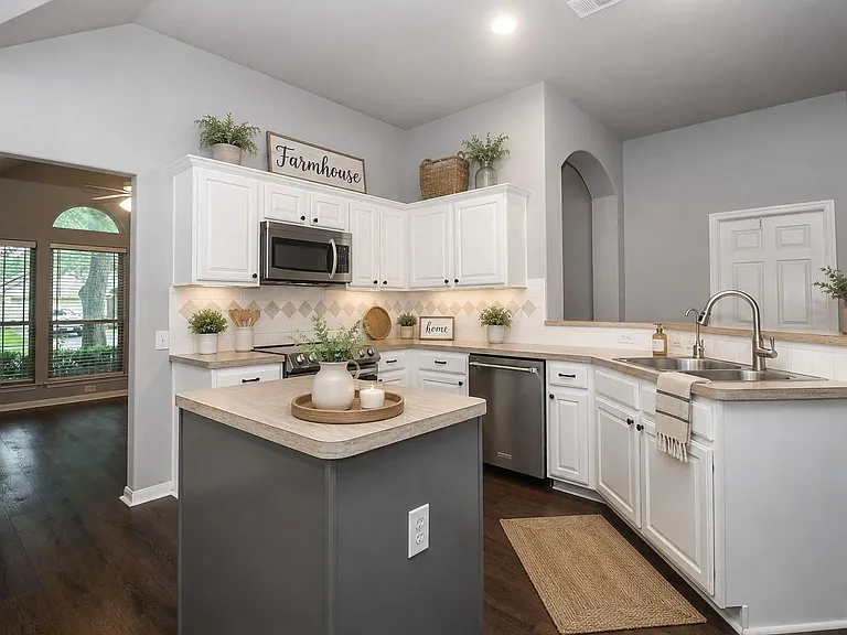 2707 Millers Falls Ct — Photo 4