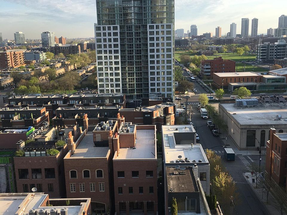 1st image of 451 W Huron St Unit 601