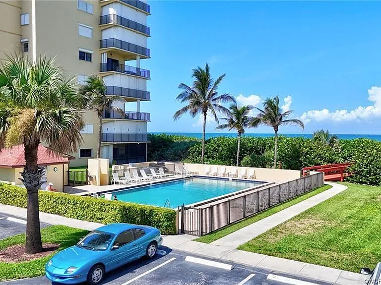 7430 S Ocean Dr #220 — Photo 46