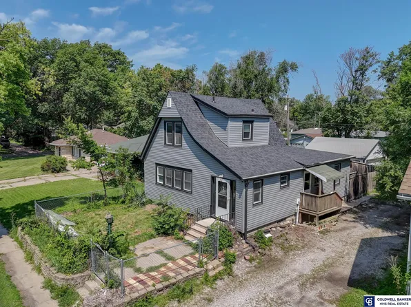 2916 D St, Lincoln, NE 68510