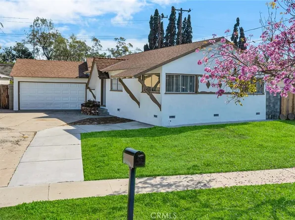 2517 Deodar St, Santa Ana, CA 92705