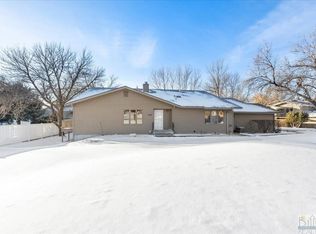 3310 Racquet Dr, Billings, MT 59102