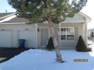 2827 Rebecca Ct, Montgomery, IL 60538
