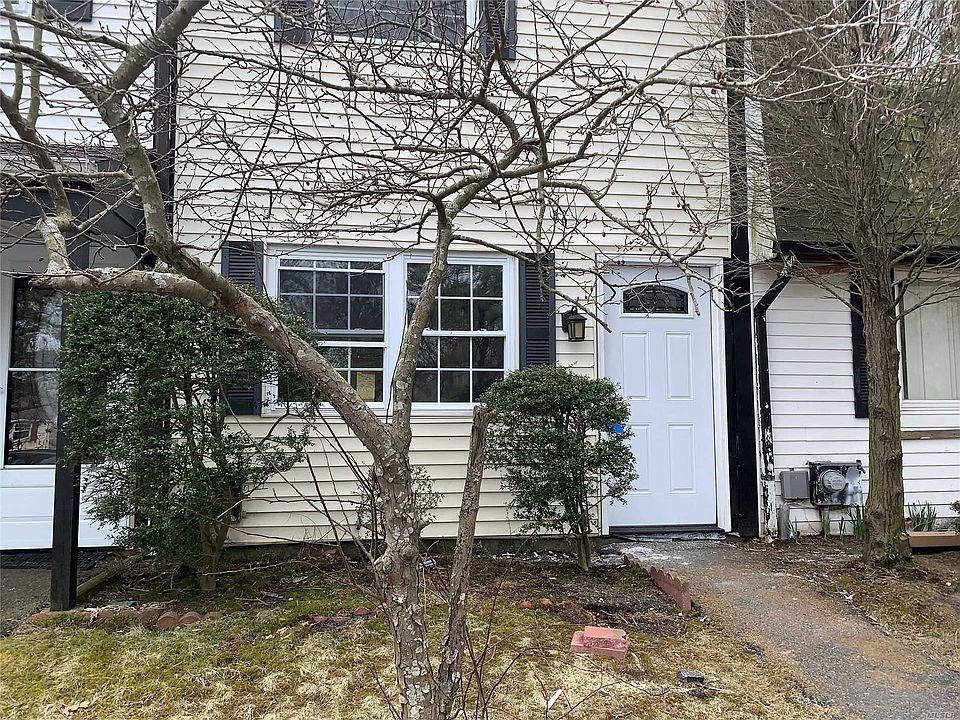 1st image of 97 Hill Ct