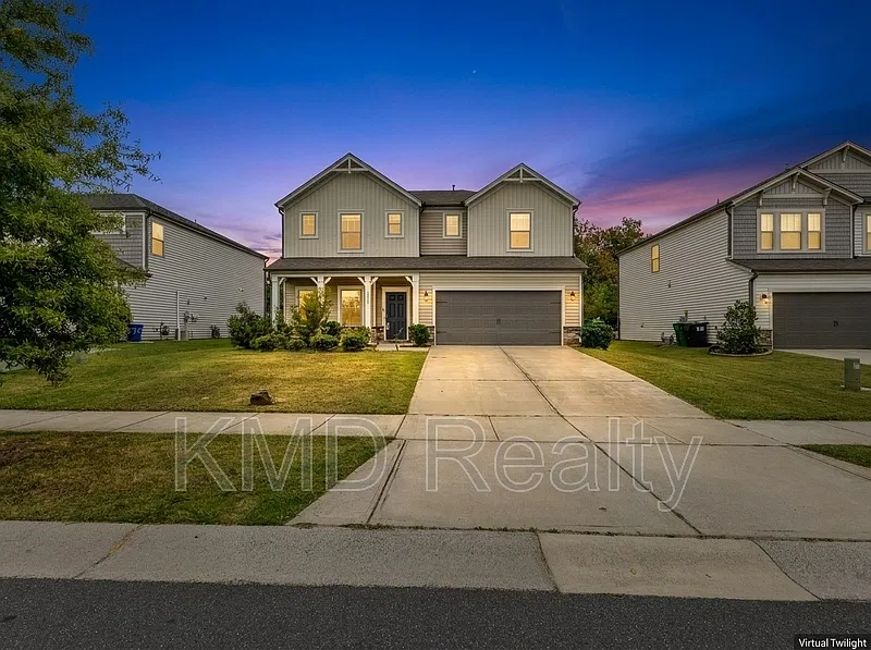 5 bed, 3.0 bath, 3127 sqft, $2,795 — Photo 2