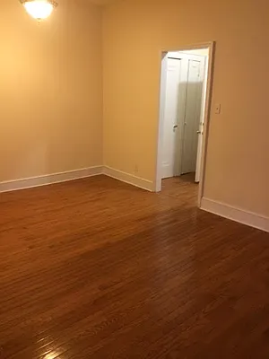Rented by Astoria Realty | media 8