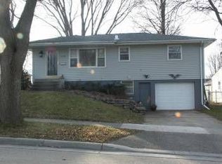 1826 17th St NW, Rochester, MN 55901