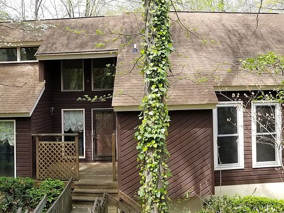 2nd image of 1808 Woodvalley Dr
