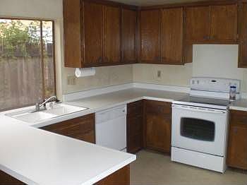 2nd image of 3920 Broadlawn St