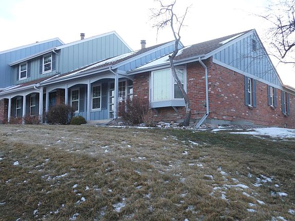 End unit, lots of privacy