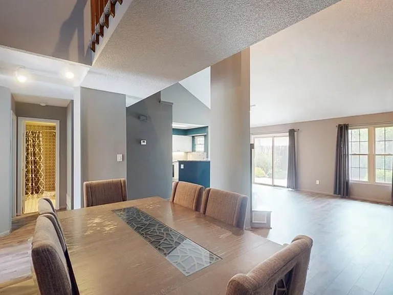 12204 Charlotte St — Photo 21