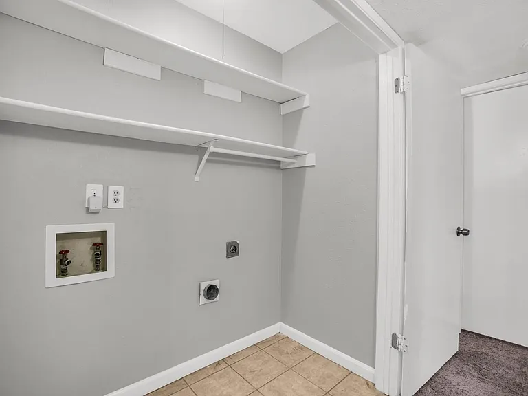 5613 Truitt St — Photo 23