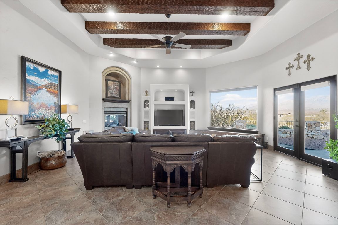 next background image