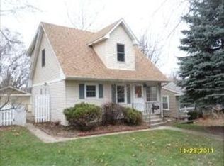 227 E Pomeroy St, West Chicago, IL 60185
