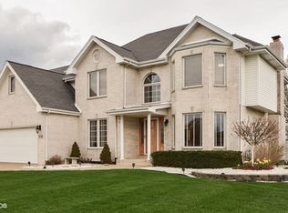 8130 Wheatfield Dr, Frankfort, IL 60423