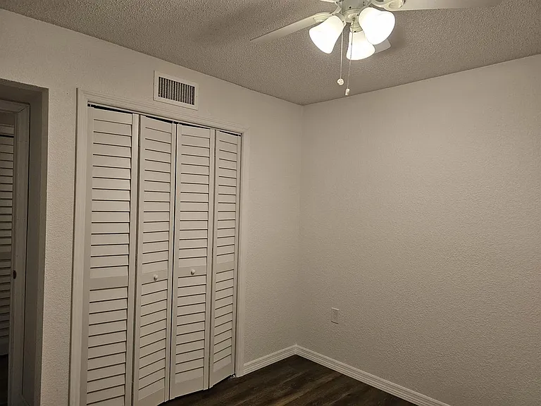 5242 Opal Ln — Photo 10