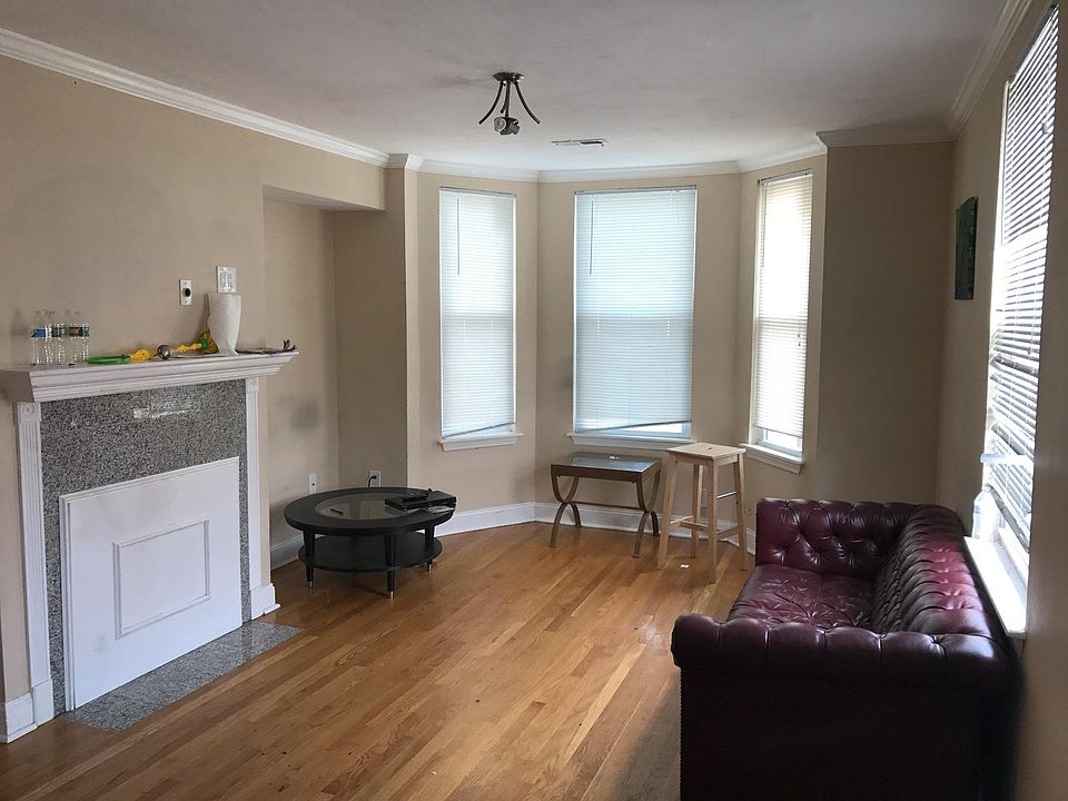 2nd image of 408 Seaver St #2A