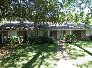 1316 Yupon St, La Marque, TX 77568