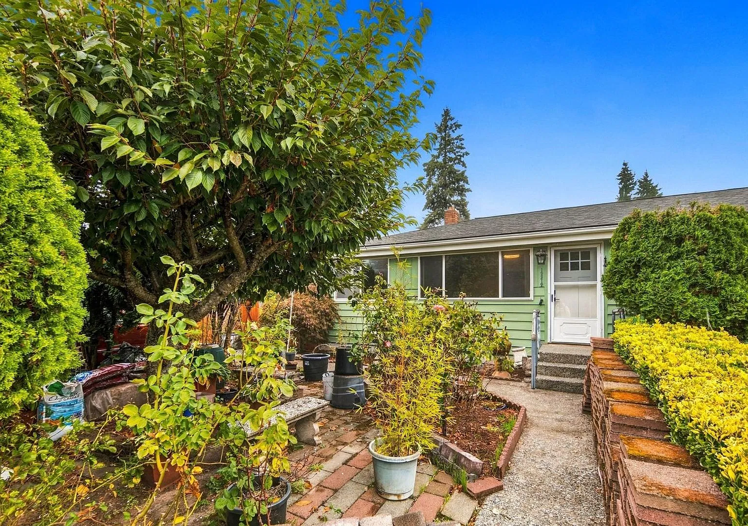 12212 2nd Ave SW, Burien, WA 98146 - Jonathan B — Photo 4
