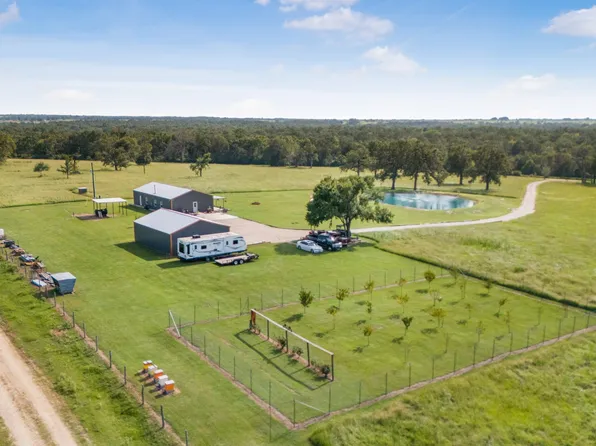 338 Fcr #691, Donie, TX 75838