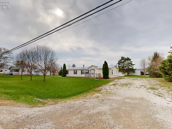 4513 Egypt Rd, Willard, OH 44890