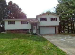 883 Hillgail Cir SW, Pataskala, OH