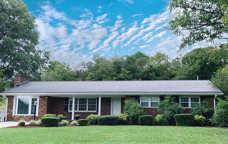 1st image of 143 Lena Dr