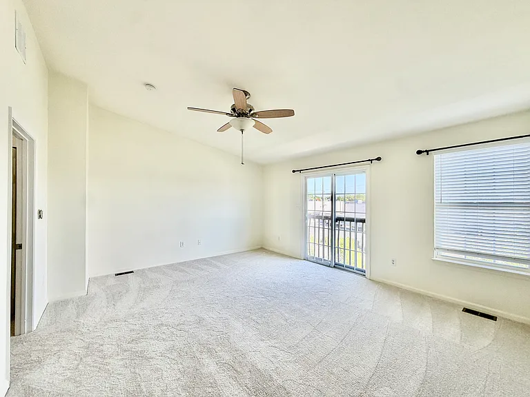 419 Jacobsen Dr — Photo 19