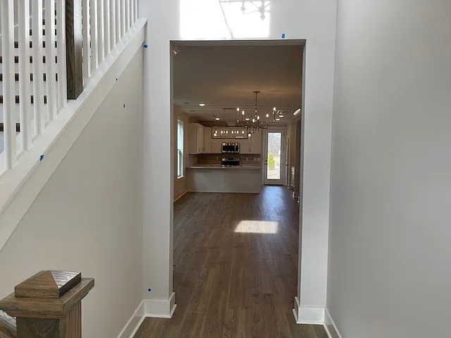 3526 Madrid Way — Photo 3
