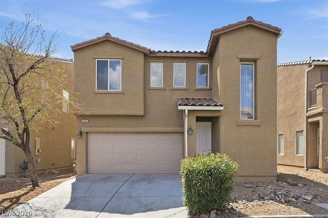 4 bed, 2.5 bath, 2118 sqft, $2,150 — Photo 1