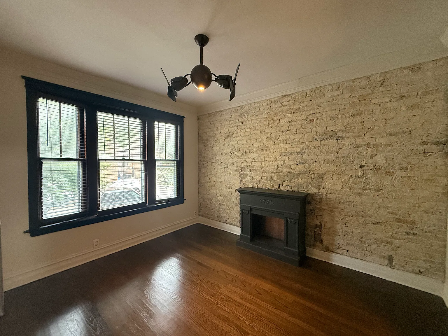 2 bed, $2,600 — Photo 1