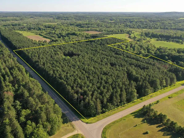 County Rd W, Redgranite, WI 54970