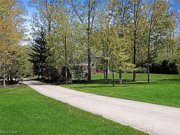 4th image of 4645 Riverwood Dr