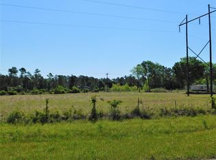 15736 Rogers Rd, Willis, TX 77378