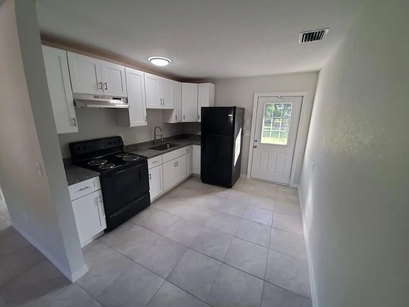 5th image of 4001 Avenue I