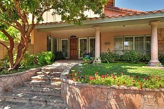 1st image of 32000 Kingspark Ct