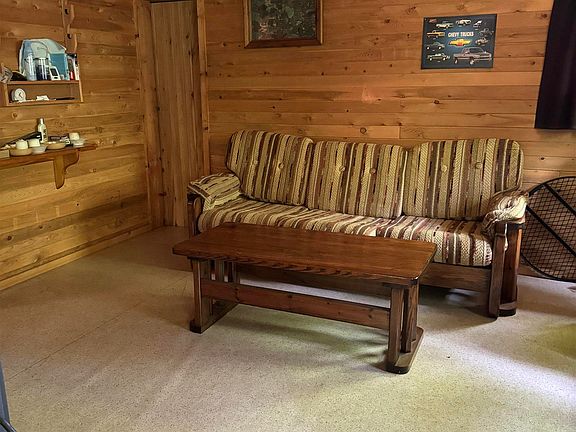 2nd image of 6051 N Ross Grade