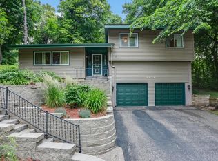 4434 Dorchester Rd, Mound, MN 55364