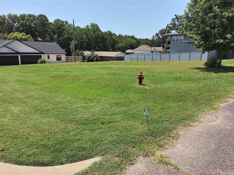 1st image of 0 Pico Cir